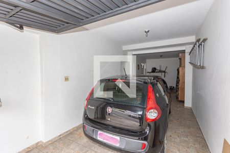 Casa à venda com 237m², 3 quartos e 2 vagas Casa à venda com 237m², 3 quartos e 2 vagasGaragem