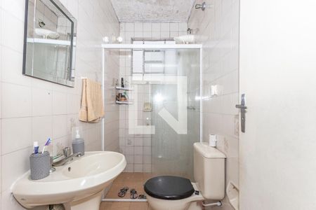 Casa à venda com 237m², 3 quartos e 2 vagas Casa à venda com 237m², 3 quartos e 2 vagasCasa 2 - Banheiro