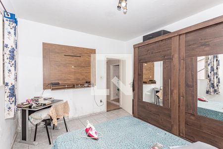 Casa à venda com 237m², 3 quartos e 2 vagas Casa à venda com 237m², 3 quartos e 2 vagasCasa 2 - Quarto