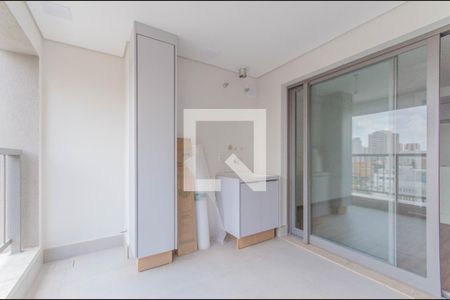 Apartamento à venda com 65m², 2 quartos e 1 vagaÁrea de Serviço