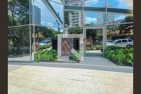 Apartamento à venda com 65m², 2 quartos e 1 vagaFachada