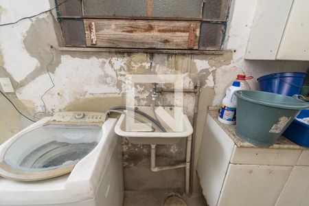 Casa à venda com 135m², 3 quartos e 1 vagaÁrea de Serviço