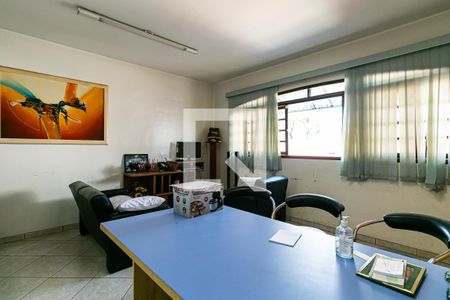 Casa para alugar com 384m², 8 quartos e 4 vagasDormitório 6