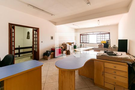 Casa para alugar com 384m², 8 quartos e 4 vagasDormitório 5