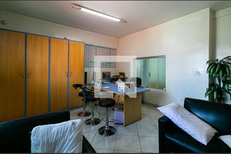 Casa para alugar com 384m², 8 quartos e 4 vagasDormitório 6