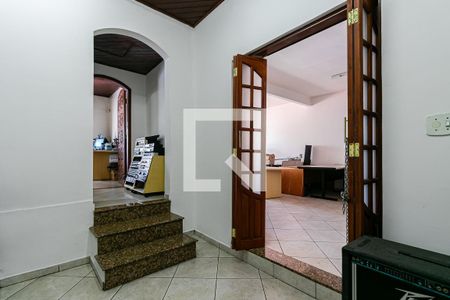 Casa para alugar com 384m², 8 quartos e 4 vagasCorredor