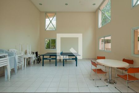 Apartamento para alugar com 55m², 2 quartos e 1 vaga Apartamento para alugar com 55m², 2 quartos e 1 vagaÁrea comum - Salão de festas