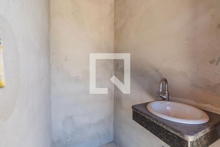 Casa à venda com 124m², 2 quartos e 2 vagasBanheiro Social 2 