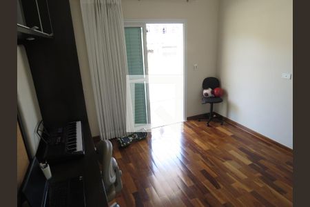 Casa à venda com 380m², 4 quartos e 7 vagasEscritório