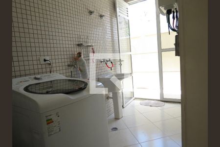 Casa à venda com 380m², 4 quartos e 7 vagasÁrea de Serviço