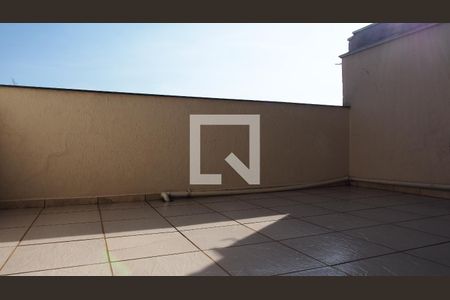 Casa à venda com 182m², 3 quartos e 2 vagasQuintal