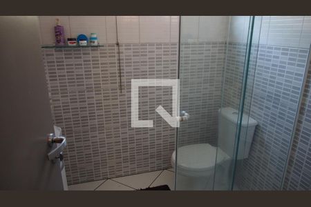 Casa à venda com 182m², 3 quartos e 2 vagasBanheiro da Suíte