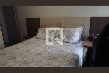 Casa à venda com 182m², 3 quartos e 2 vagasSuíte