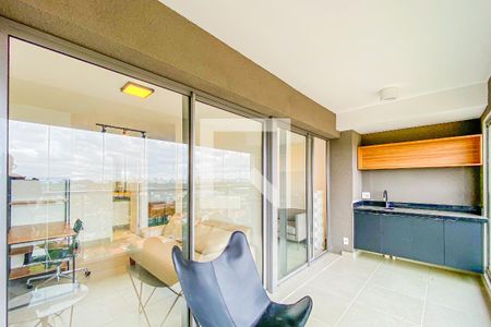 Apartamento à venda com 68m², 1 quarto e 1 vaga Apartamento à venda com 68m², 1 quarto e 1 vagaVaranda