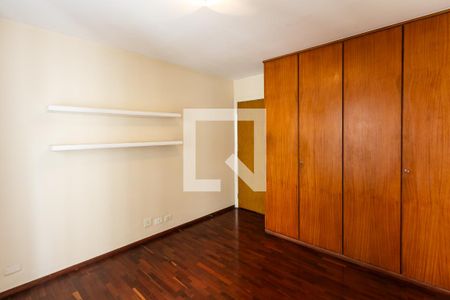 Quarto 1 de apartamento para alugar com 3 quartos, 127m² em Vila Nova Conceição, São Paulo