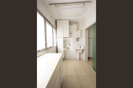 Apartamento para alugar com 127m², 3 quartos e 1 vagaÁrea de Serviço