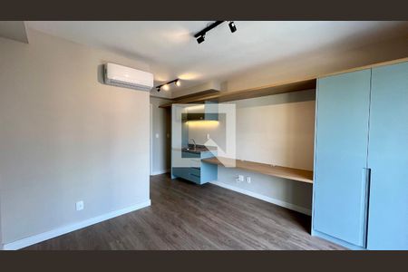 Quarto de kitnet/studio para alugar com 1 quarto, 25m² em Pinheiros, São Paulo