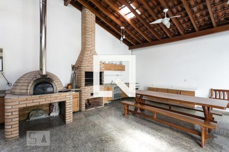 Apartamento à venda com 190m², 4 quartos e 4 vagasChurrasqueira