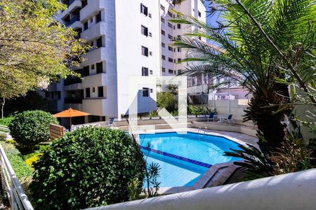 Apartamento à venda com 190m², 4 quartos e 4 vagasPiscina