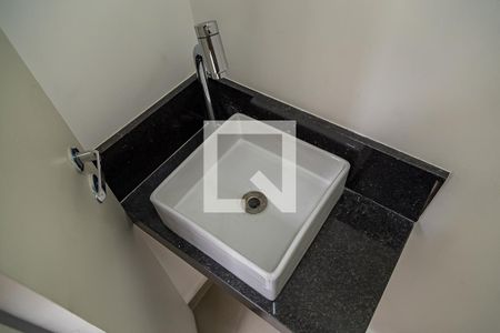 Apartamento à venda com 190m², 4 quartos e 4 vagasLavabo da Cobertura - pia