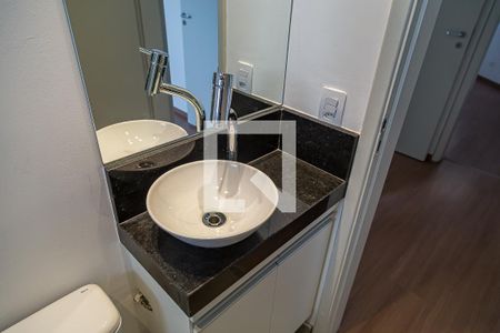 Apartamento à venda com 190m², 4 quartos e 4 vagasBanheiro Social - Pia