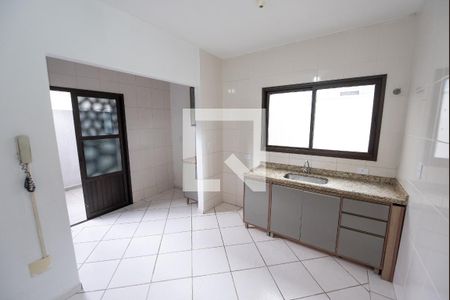 Casa de condomínio para alugar com 159m², 4 quartos e 2 vagasCozinha