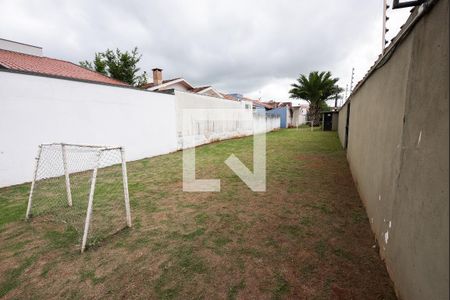 Casa de condomínio para alugar com 159m², 4 quartos e 2 vagasÁrea Comum - Campo de Futebol