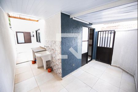 Casa de condomínio para alugar com 159m², 4 quartos e 2 vagasÁrea de Serviço e Quintal