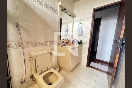 Banheiro de apartamento à venda com 3 quartos, 68m² em Floresta, Belo Horizonte