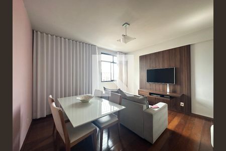 Sala de apartamento à venda com 3 quartos, 68m² em Floresta, Belo Horizonte