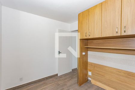 Quarto 2 de apartamento para alugar com 2 quartos, 64m² em Jardim Santa Emilia, São Paulo