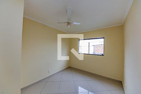 Quarto 1 de casa para alugar com 2 quartos, 100m² em Cidade São Mateus, São Paulo