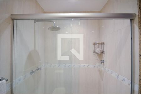 Apartamento à venda com 69m², 2 quartos e 2 vagas Apartamento à venda com 69m², 2 quartos e 2 vagasBanheiro Social