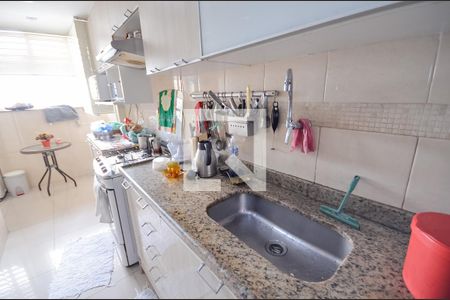 Apartamento à venda com 69m², 2 quartos e 2 vagas Apartamento à venda com 69m², 2 quartos e 2 vagasCozinha