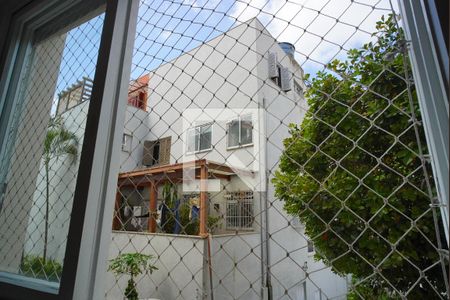 Quarto  de apartamento para alugar com 1 quarto, 43m² em Jardim do Salso, Porto Alegre