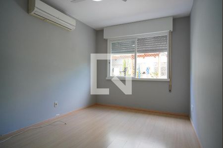 Sala  de apartamento para alugar com 1 quarto, 43m² em Jardim do Salso, Porto Alegre