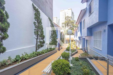 Casa à venda com 140m², 3 quartos e 2 vagas Casa à venda com 140m², 3 quartos e 2 vagasÁrea de Serviço