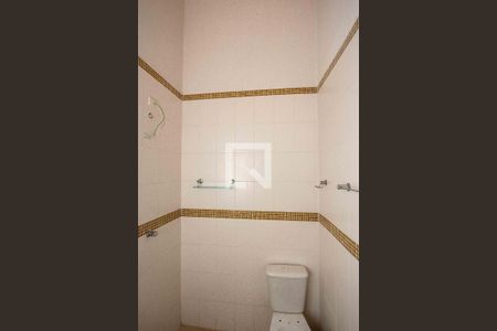 Casa à venda com 140m², 3 quartos e 2 vagas Casa à venda com 140m², 3 quartos e 2 vagasBanheiro Social