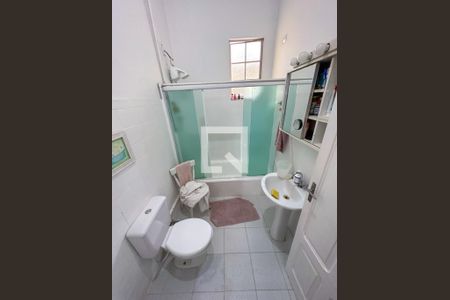 Casa à venda com 650m², 5 quartos e 8 vagasBanheiro 