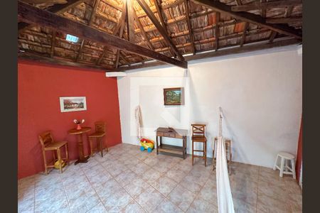 Casa à venda com 650m², 5 quartos e 8 vagasÁrea Externa