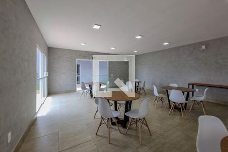 Apartamento para alugar com 88m², 2 quartos e 1 vagaÁrea comum - Salão de festas