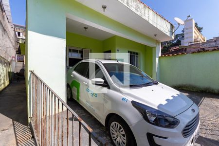 Casa à venda com 220m², 2 quartos e 2 vagasGaragem