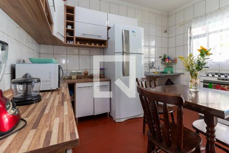 Casa à venda com 220m², 2 quartos e 2 vagasCozinha