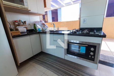 Apartamento à venda com 75m², 2 quartos e 1 vaga Apartamento à venda com 75m², 2 quartos e 1 vagaCozinha