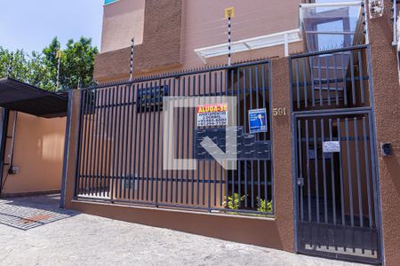 Apartamento para alugar com 36m², 2 quartos e sem vaga Apartamento para alugar com 36m², 2 quartos e sem vagaFachada