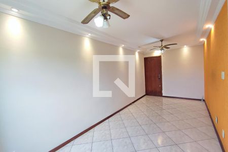Sala de apartamento à venda com 3 quartos, 70m² em Conjunto Residencial Souza Queiroz, Campinas