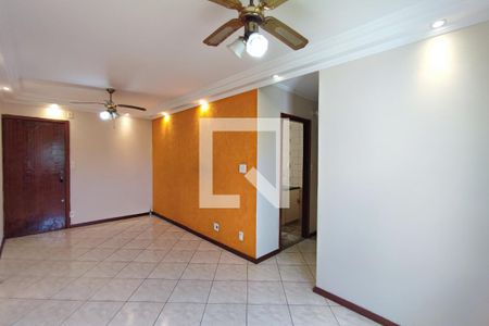 Sala de apartamento à venda com 3 quartos, 70m² em Conjunto Residencial Souza Queiroz, Campinas