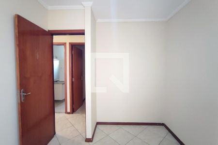 Quarto 2 de apartamento à venda com 3 quartos, 70m² em Conjunto Residencial Souza Queiroz, Campinas