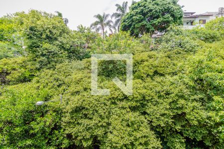 Apartamento à venda com 75m², 3 quartos e sem vaga Apartamento à venda com 75m², 3 quartos e sem vagaVista