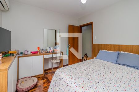 Quarto 1 de apartamento à venda com 3 quartos, 75m² em Medianeira, Porto Alegre